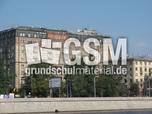 377 Stalin Wohnhaus.JPG